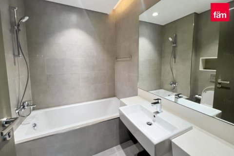 Купить квартиру в Дубае: 1 спальня, 69.2м², № 90493 - фото 13