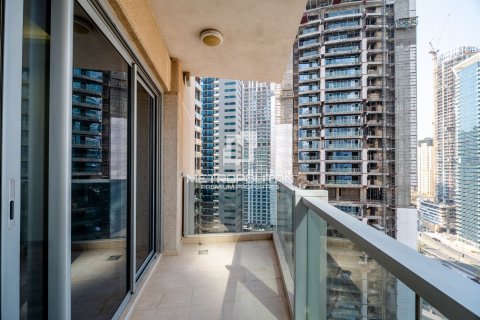 Apartment in Marina Tower, Dubai Marina, Dubai 1 bedroom, 89 sq.m. № 73850 - photo 16