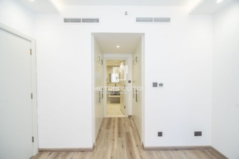 Apartment in Marina Tower, Dubai Marina, Dubai 1 bedroom, 89 sq.m. № 73850 - photo 8