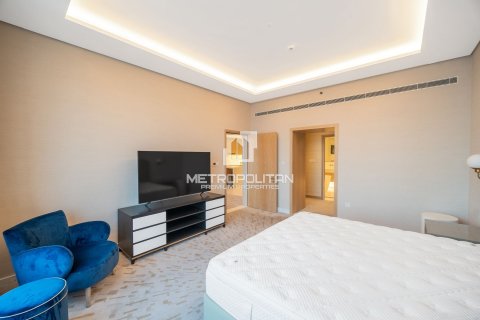 Apartamento en The Palm Tower, Palm Jumeirah, Dubai, 1 dormitorio, 98 m², № 73848 - foto 21