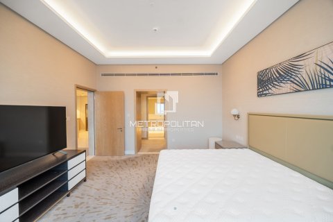 Apartamento en The Palm Tower, Palm Jumeirah, Dubai, 1 dormitorio, 98 m², № 73848 - foto 22