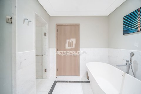 Apartamento en The Palm Tower, Palm Jumeirah, Dubai, 1 dormitorio, 98 m², № 73848 - foto 17