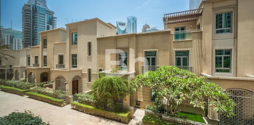 Apartamento en Dubai Marina, Dubai, 3 dormitorios, 216 m², № 57397