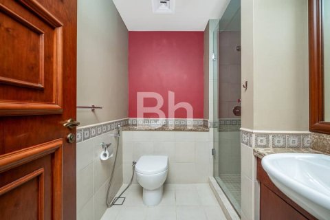 Appartement à Palm Jumeirah, Dubai, 2 chambres, 167 m², № 57398 - photo 4