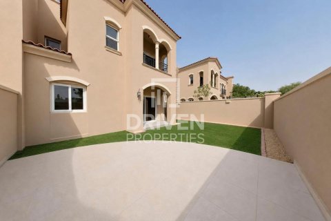 Villa in Casa Dora, Serena, Dubai 3 bedrooms, 313.18 sq.m. № 135616 - photo 5