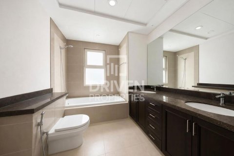 Villa in Casa Dora, Serena, Dubai 3 bedrooms, 313.18 sq.m. № 135616 - photo 14