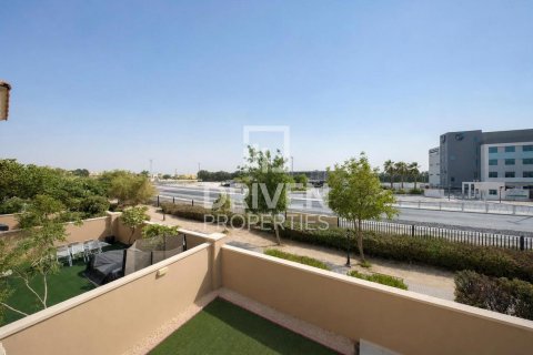 Villa in Casa Dora, Serena, Dubai 3 bedrooms, 313.18 sq.m. № 135616 - photo 11