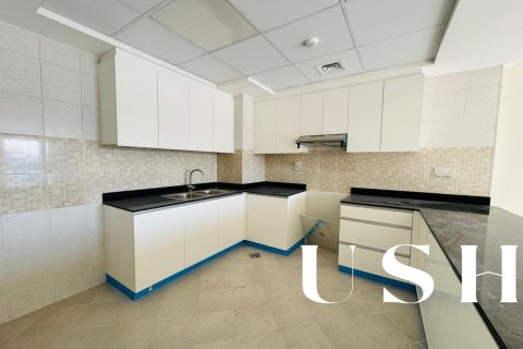 Appartement à Dubai Sports City, Dubai, 2 chambres, 127 m², № 39420 - photo 17