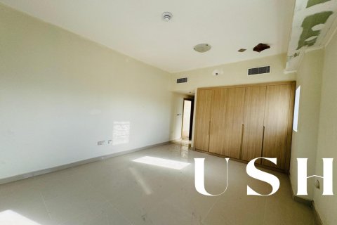 Appartement à Dubai Sports City, Dubai, 2 chambres, 127 m², № 39420 - photo 4