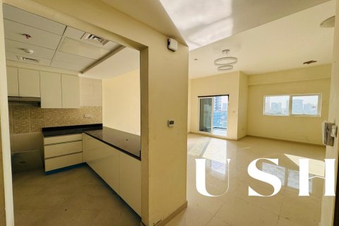 Appartement à Dubai Sports City, Dubai, 2 chambres, 127 m², № 39420 - photo 6