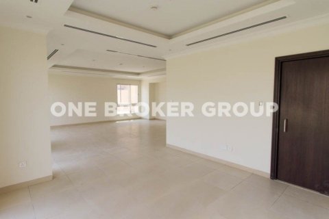 Villa à Al Barsha, Dubai, 4 chambres, 385.6 m², № 536 - photo 15