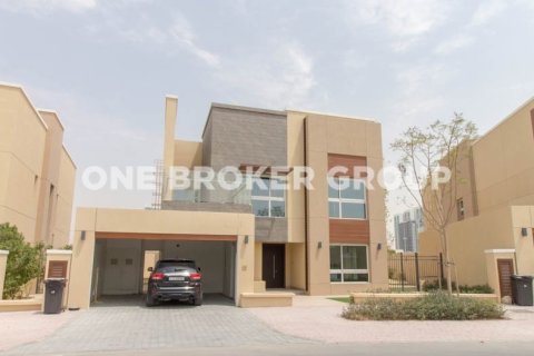 Villa à Al Barsha, Dubai, 4 chambres, 385.6 m², № 536 - photo 1