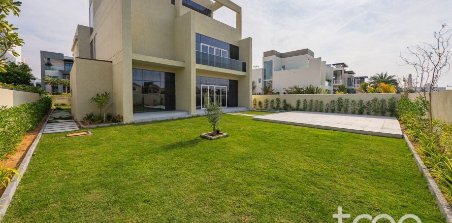Вилла в Jumeirah Park, Дубай, 6 спален, 599.97м², № 119653
