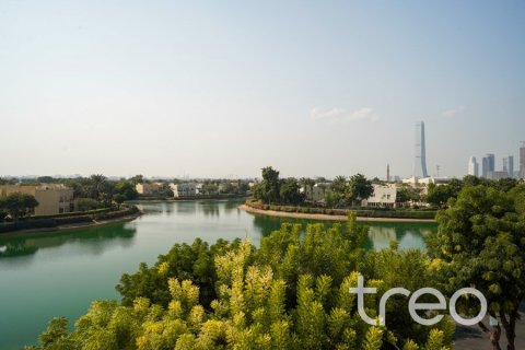 Villa à Emirates Hills, Dubai, 8 chambres, 1723.72 m², № 119656 - photo 4