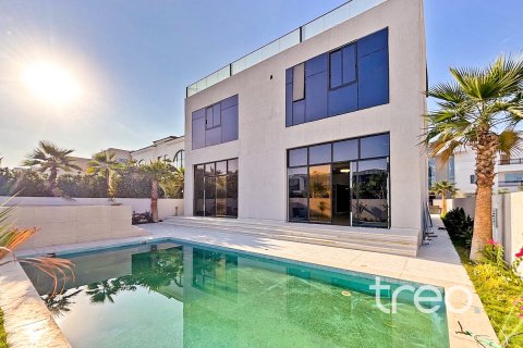 Villa in Jumeirah Park, Dubai 6 bedrooms, 875.7 sq.m. № 119652