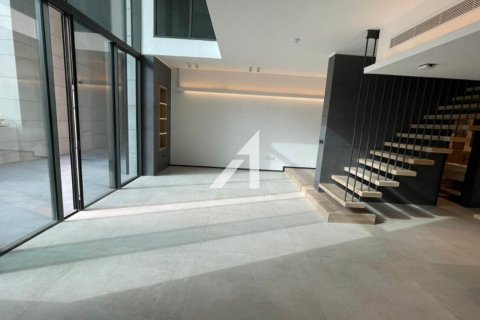 Apartment in Sobha Hartland, Dubai 2 bedrooms, 125.7 sq.m. № 47356 - photo 1