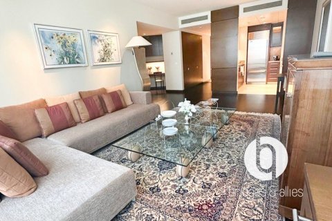 Apartment in Downtown Dubai (Downtown Burj Dubai), Dubai 1 bedroom, 102 sq.m. № 98132 - photo 15
