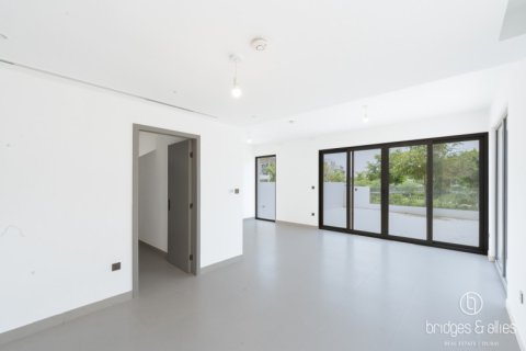 Villa en Tilal Al Ghaf, Dubai, 4 dormitorios, 317 m², № 98122 - foto 3