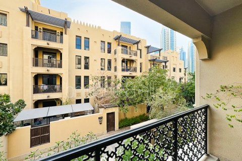 Apartamento en Old Town, Dubai, 1 dormitorio, 90 m², № 98130 - foto 7