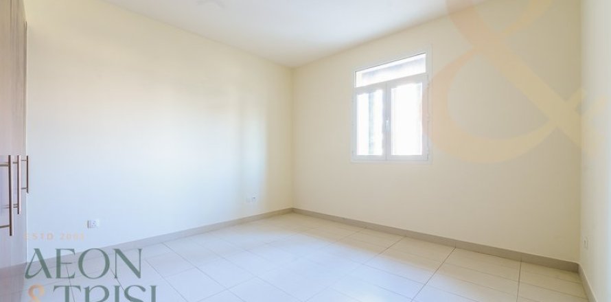 Квартира в Al Furjan, Дубай, 2 спальни, 130м², № 60934