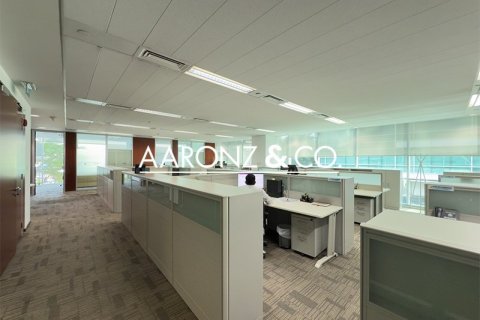 Снять в аренду офис в Sheikh Zayed Road, Дубай: 534м², № 89705 - фото 6