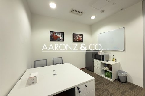 Bureau à Sheikh Zayed Road, Dubai, 179 m², № 89704 - photo 8