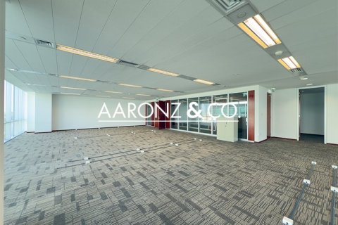 Office in Sheikh Zayed Road, Dubai 353 sq.m. № 89703