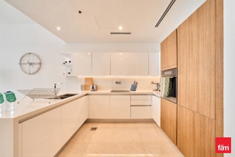 Снять в аренду квартиру в Дубае: 1 спальня, 88.1м², № 89197 - фото 6