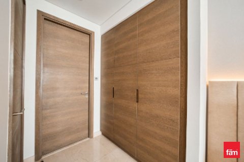 Снять в аренду квартиру в Дубае: 1 спальня, 88.1м², № 89197 - фото 17