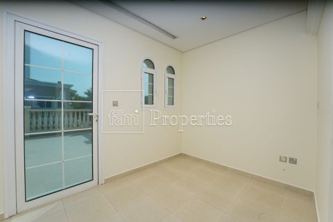 Townhouse in Dubai 1 bedroom, 180 sq.m. № 89196 - photo 11