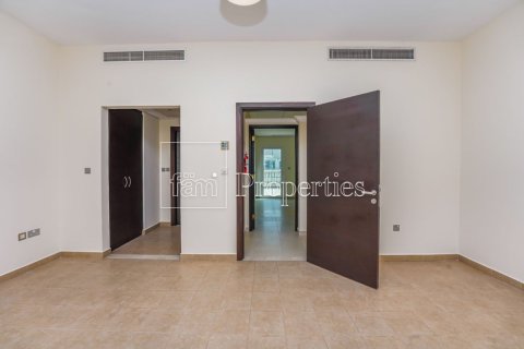 Townhouse in Dubai 1 bedroom, 180 sq.m. № 89196 - photo 7