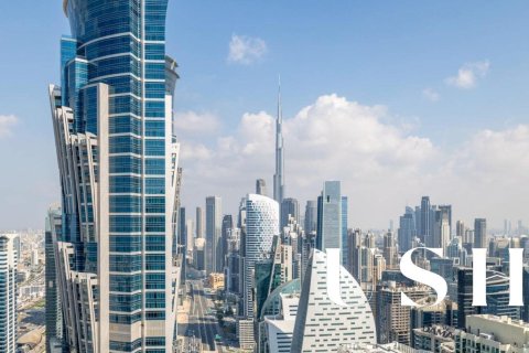 Appartement à Al Habtoor City, Business Bay, Dubai, 3 chambres, 180 m², № 46778 - photo 1
