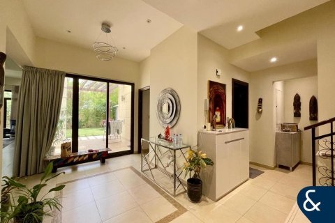 Villa en Al Salam, Mudon, Dubai, 4 dormitorios, 354 m², № 74785 - foto 6