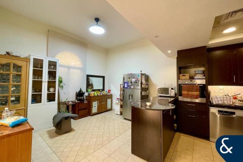 Villa en Al Salam, Mudon, Dubai, 4 dormitorios, 354 m², № 74785 - foto 5