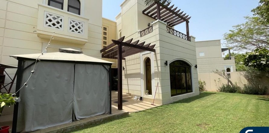 Villa à Al Salam, Mudon, Dubai, 4 chambres, 354 m², № 74785