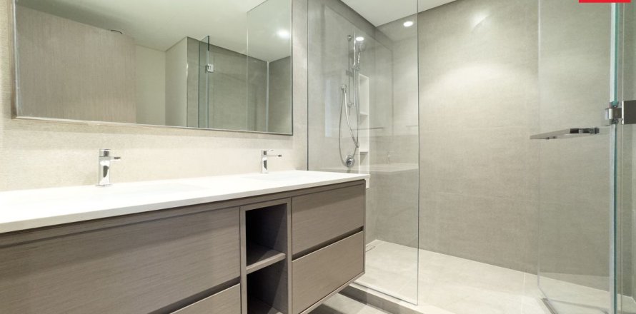 Appartement à Dubai, 2 chambres, 111.6 m², № 96425