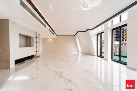 Apartment in Dubai 3 bedrooms, 267.8 sq.m. № 96428 - photo 1