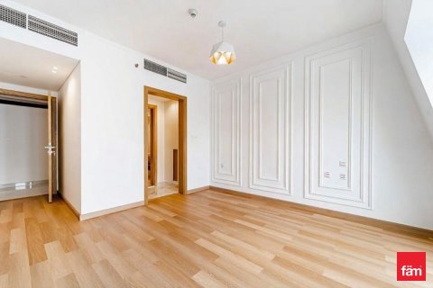 Apartment in Dubai 3 bedrooms, 267.8 sq.m. № 96428 - photo 6