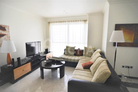 Apartamento en Jumeirah Beach Residence, Dubai, 2 dormitorios, 136 m², № 6520 - foto 1