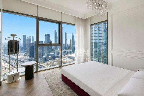 Apartment in Zabeel, Dubai 3 bedrooms, 159.33 sq.m. № 140069 - photo 7