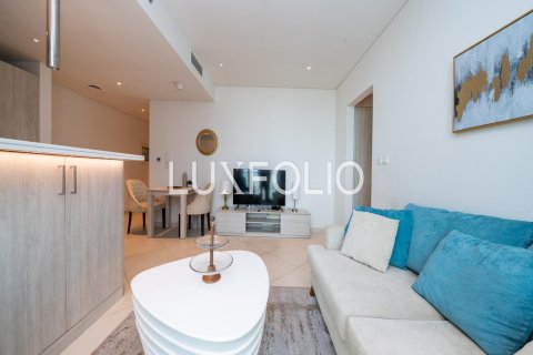 Apartment in Seven Palm, Palm Jumeirah, Dubai 2 bedrooms, 103 sq.m. № 46200 - photo 12