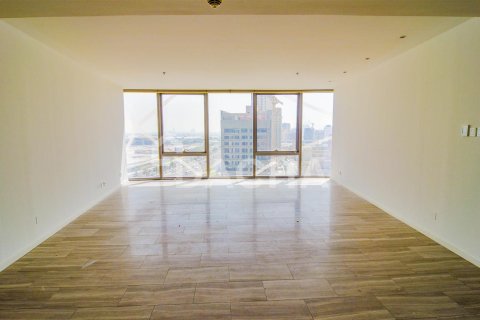 Купить квартиру в D1 Tower, Culture Village, Дубай: 3 спальни, 161.9м², № 6800 - фото 11