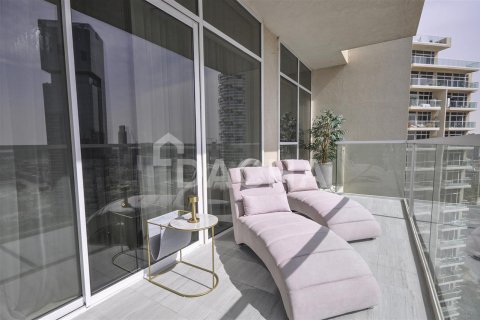 Duplex à Jumeirah Village Circle, Dubai, 2 chambres, 175 m², № 6801 - photo 12