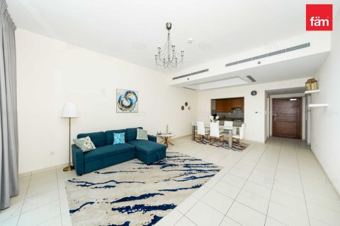 Appartement à Business Bay, Dubai, 1 chambre, 105.8 m², № 139363 - photo 2