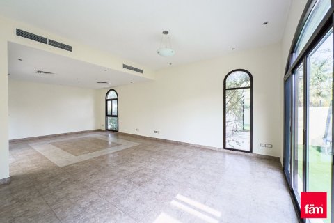 تاون هاوس في دبي 4 غرف نوم, 423.9 م² رقم 139359
