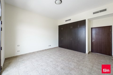 Townhouse in Dubai 4 bedrooms, 423.9 sq.m. № 139359 - photo 26