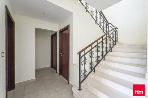 Townhouse in Dubai 4 bedrooms, 423.9 sq.m. № 139359 - photo 11