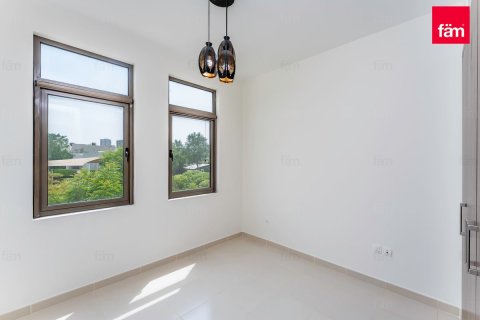 Villa in Reem, Dubai 3 bedrooms, 274.3 sq.m. № 139360 - photo 7