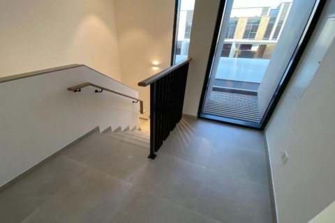 Townhouse in Dubai 3 bedrooms, 206 sq.m. № 97888 - photo 6