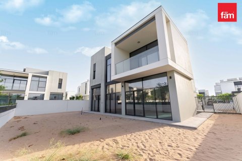 Снять в аренду виллу в Al Furjan, Дубай: 5 спален, 570м², № 40670 - фото 1